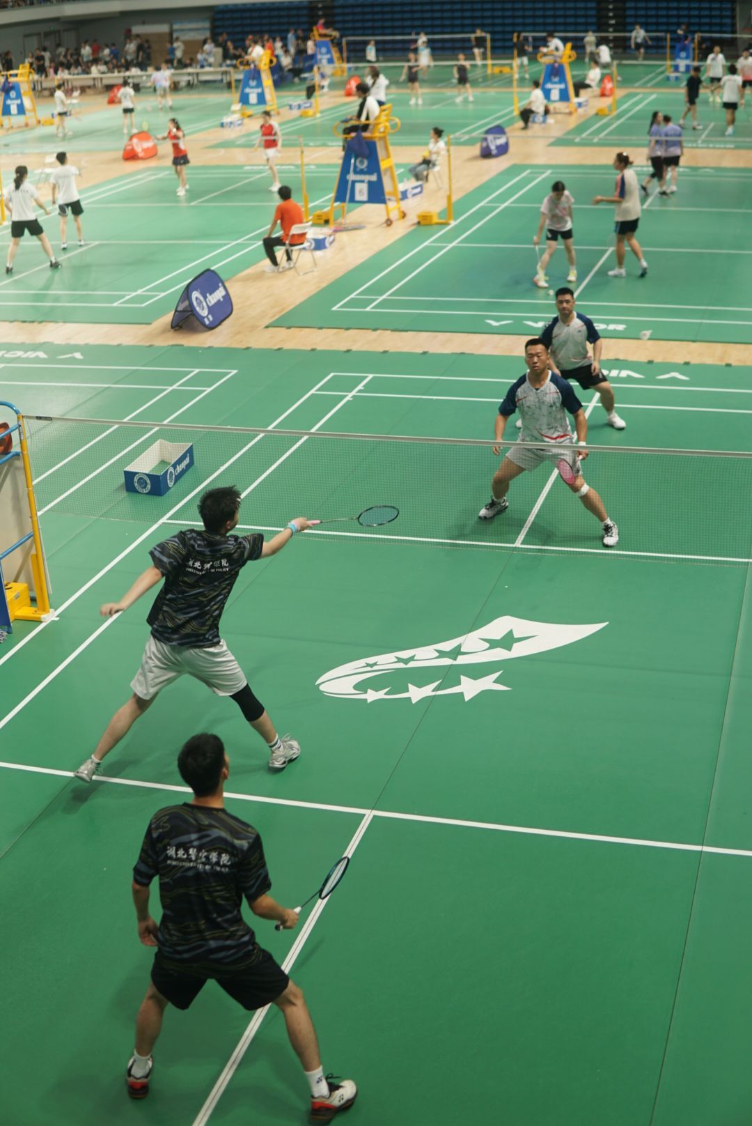 男双项目疯AV
队员林玉琨/朱小康在128进64的比赛中。